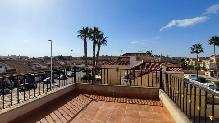 Image No.32-5 Bed Villa for sale