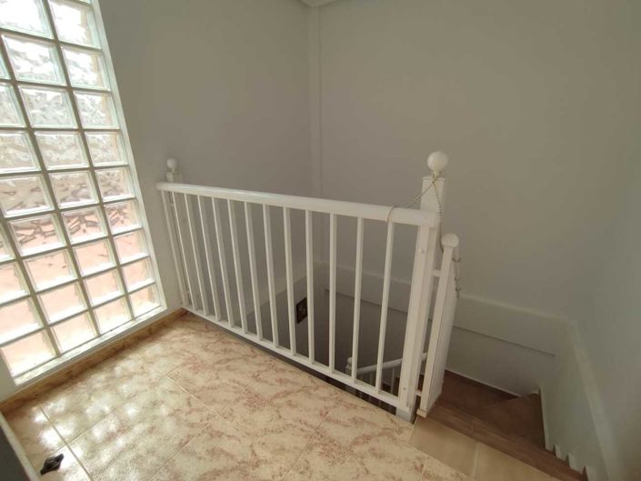 Image No.16-3 Bed Townhouse for sale