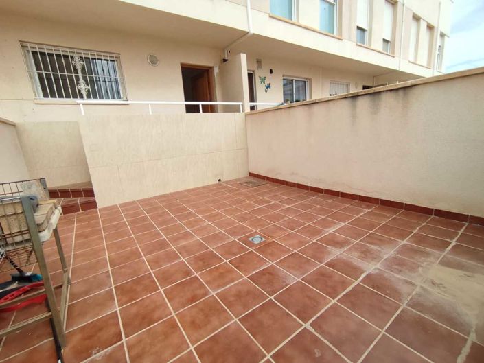 Image No.18-3 Bed Townhouse for sale