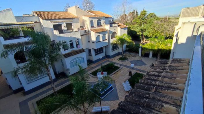 Image No.14-1 Bed Property for sale