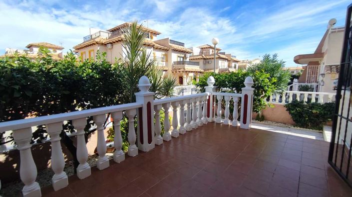 Image No.17-3 Bed Villa for sale