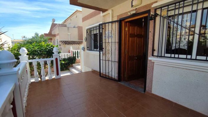 Image No.18-3 Bed Villa for sale