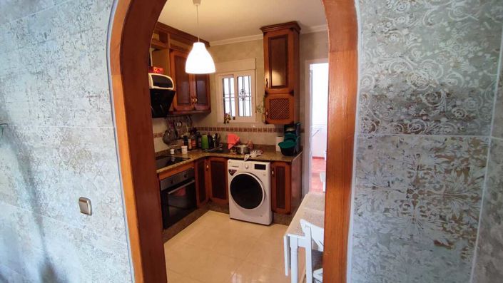 Image No.21-2 Bed Apartment for sale