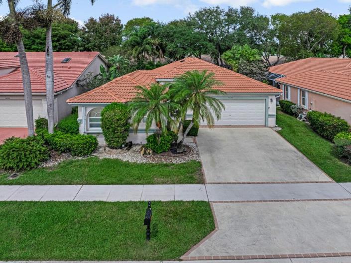 Image No.41-3 Bed House for sale