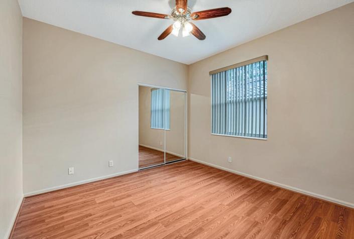 Image No.38-2 Bed Villa for sale