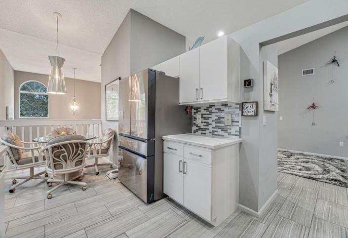 Image No.23-2 Bed Condo for sale