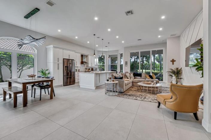 Image No.5-3 Bed House for sale