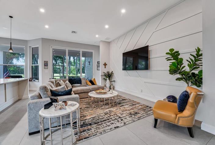 Image No.7-3 Bed House for sale