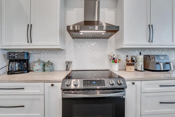 Image No.13-3 Bed House for sale