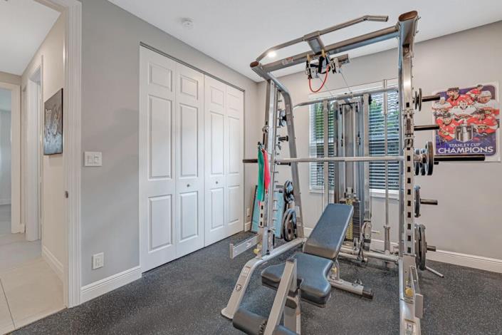 Image No.30-3 Bed House for sale