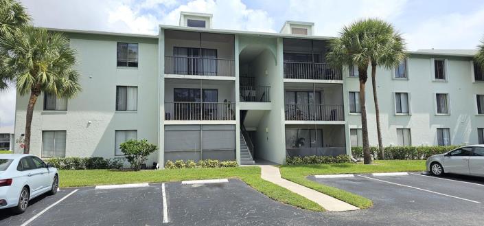 Image No.3-2 Bed Condo for sale