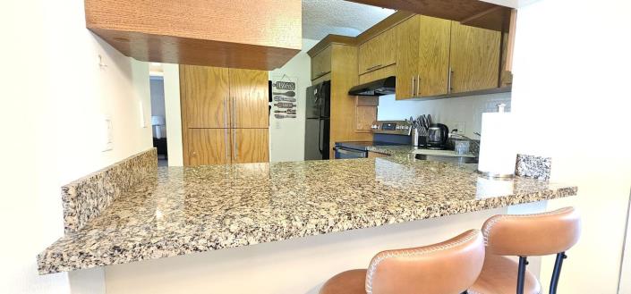 Image No.7-2 Bed Condo for sale