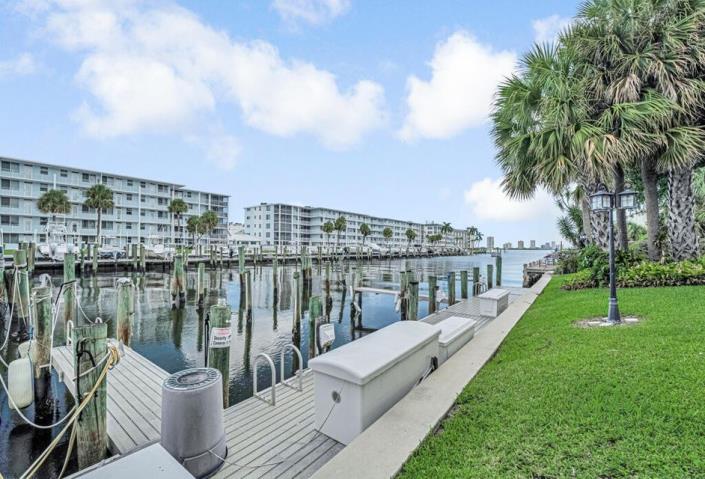 Image No.2-2 Bed Condo for sale