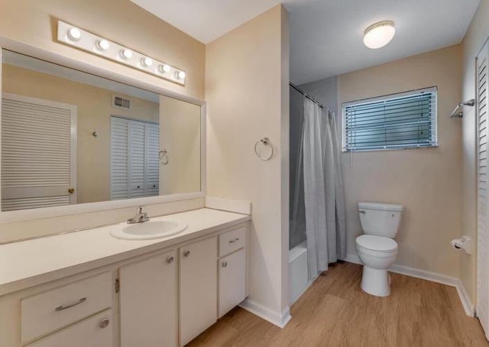 Image No.11-2 Bed Condo for sale