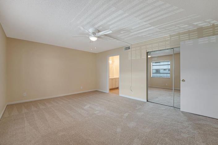 Image No.12-2 Bed Condo for sale