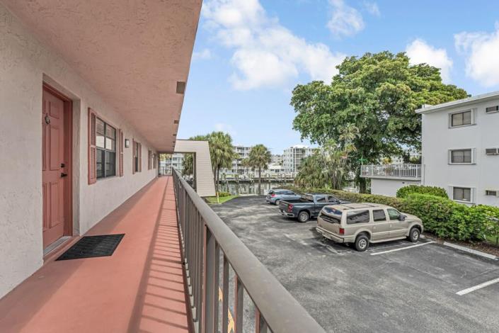 Image No.19-2 Bed Condo for sale