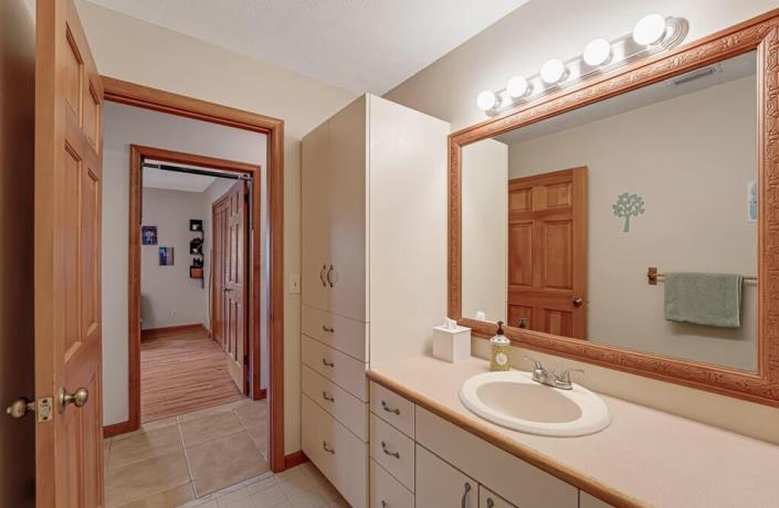 Image No.29-4 Bed House for sale