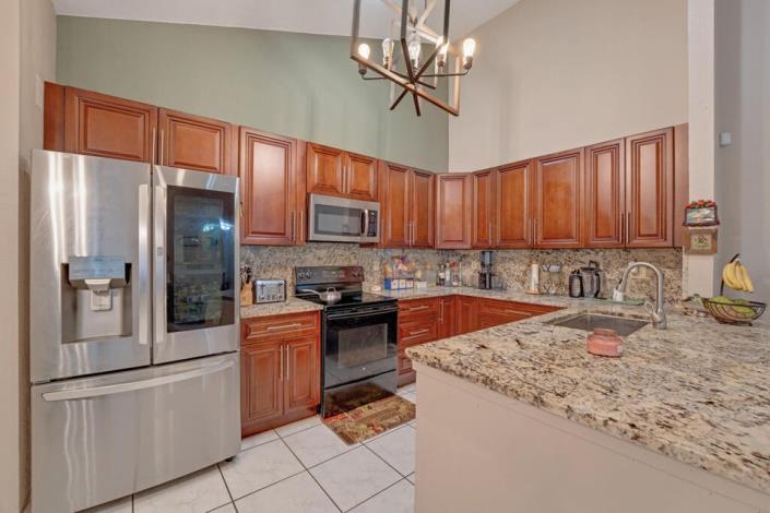 Image No.14-3 Bed Villa for sale