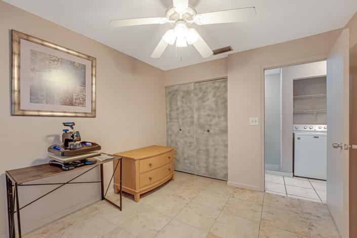 Image No.23-3 Bed Villa for sale