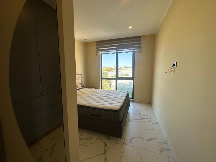 Image No.14-2 Bed Apartment for sale