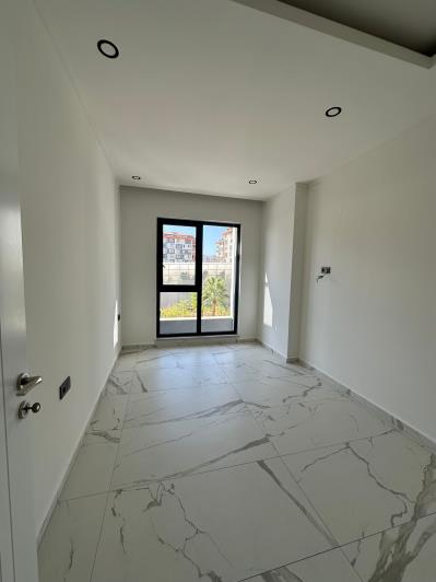 Image No.19-1 Bed Apartment for sale