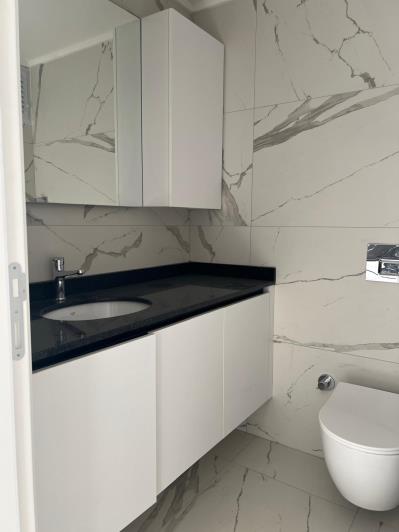 Image No.38-1 Bed Apartment for sale