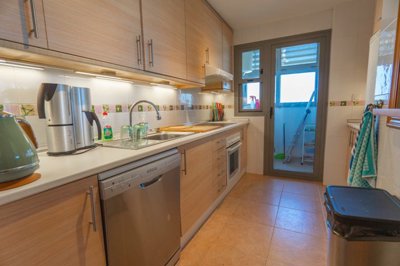 o1is8bil5m1tv51njl10cr13u05283r