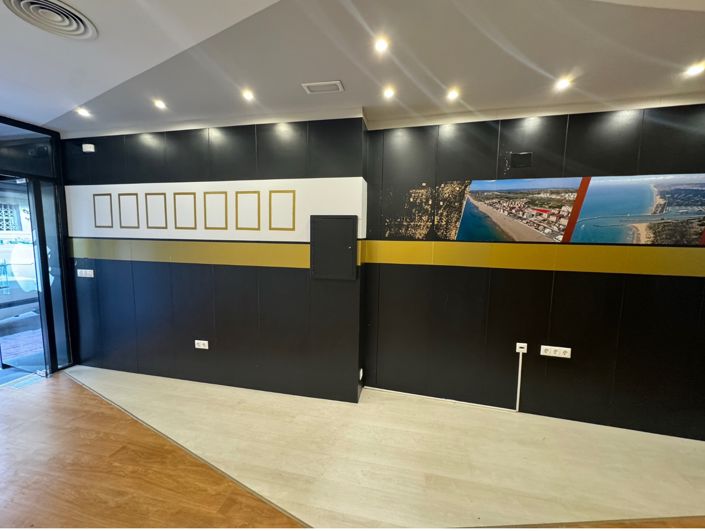 Image No.23-Commercial for sale