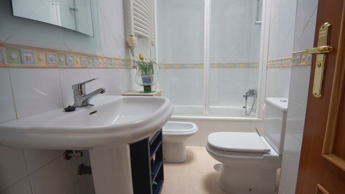 Image No.46-5 Bed Apartment for sale