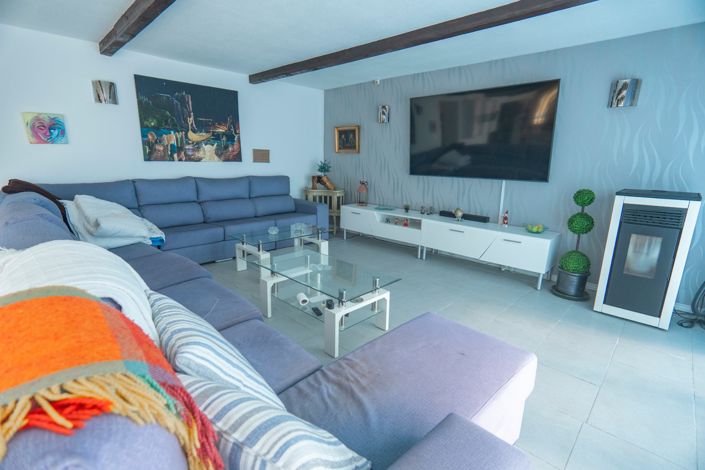 Image No.3-6 Bed Country Property for sale