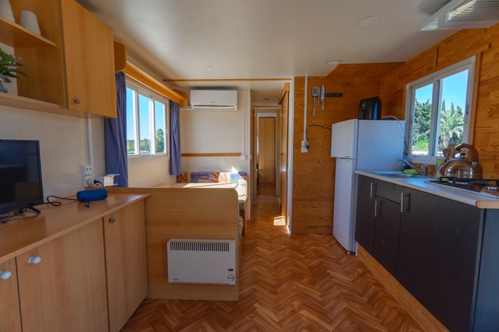 Image No.32-6 Bed Country Property for sale