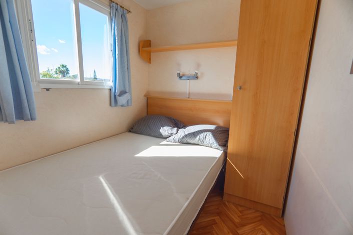 Image No.35-6 Bed Country Property for sale