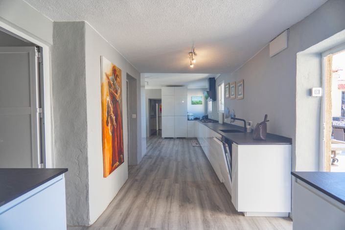 Image No.10-6 Bed Country Property for sale