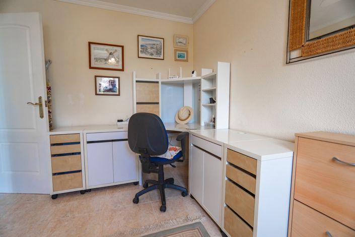 Image No.11-5 Bed Villa for sale