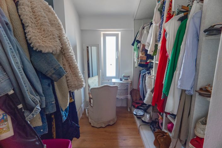 Image No.37-6 Bed Villa for sale