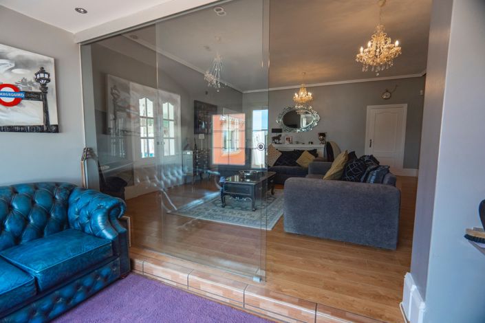 Image No.8-6 Bed Villa for sale