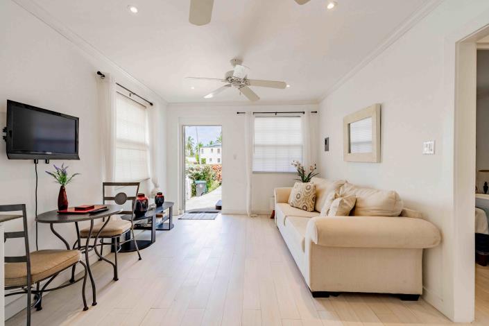 Image No.16-3 Bed House for sale