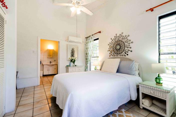 Image No.22-3 Bed House for sale