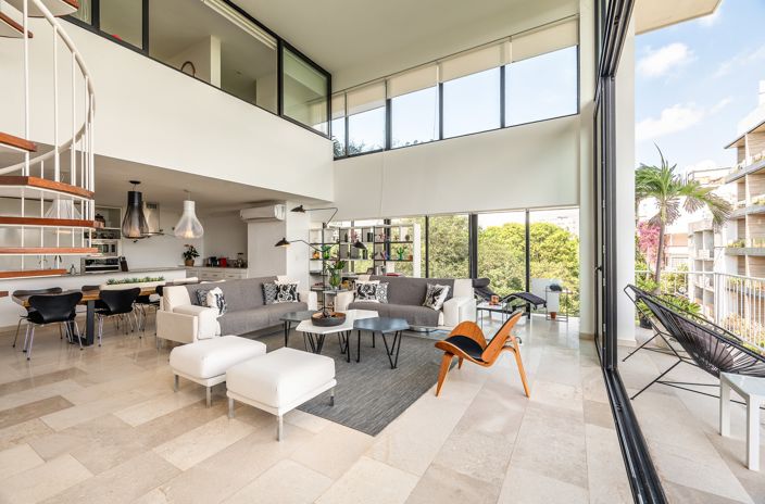 Image No.1-4 Bed Penthouse for sale