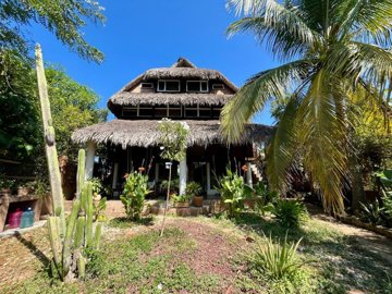 1 - Puerto Escondido, House