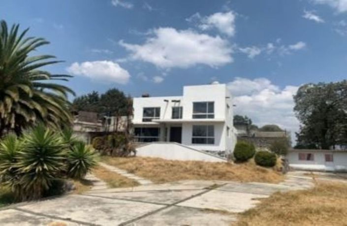 Image No.1-4 Bed House for sale