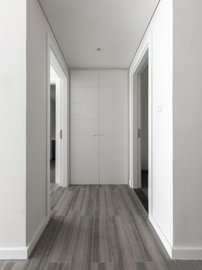 1 - , Townhouse
