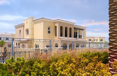 1 - , Townhouse