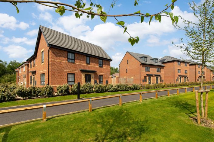 Image No.1-2 Bed House for sale