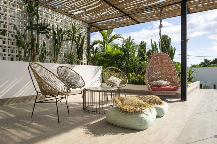 Image No.1-5 Bed Villa for sale