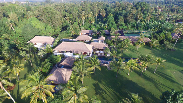 Image No.1-8 Bed Villa for sale