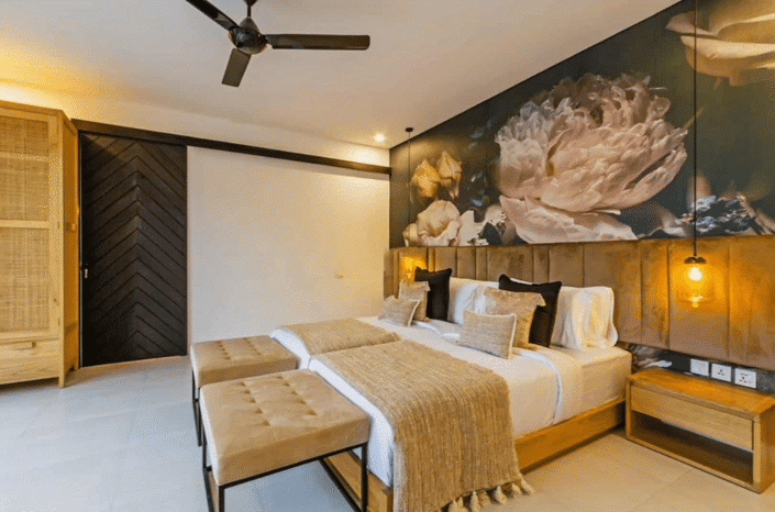 Image No.1-6 Bed Villa for sale