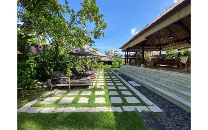 Image No.1-2 Bed Villa for sale