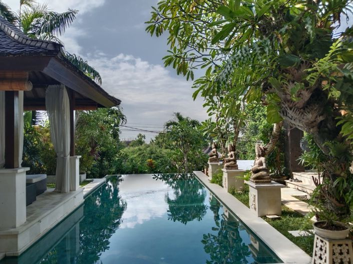 Image No.1-3 Bed Villa for sale