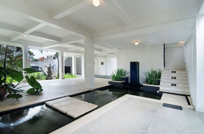 Image No.1-5 Bed Villa for sale